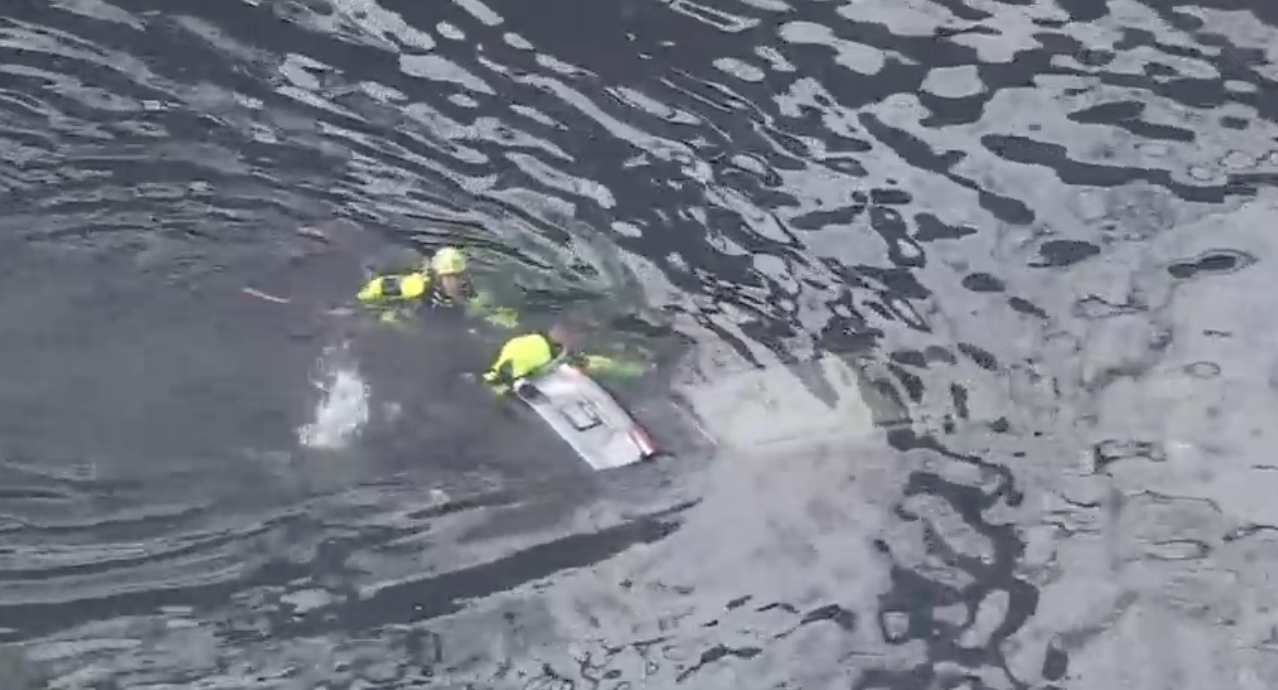 77岁老太太驾车坠入费城思故河，刚刚确认死亡